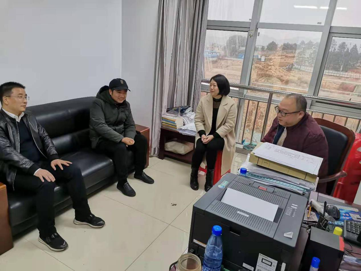 副县长袁立到道县自然资源局开展春节前走访慰问